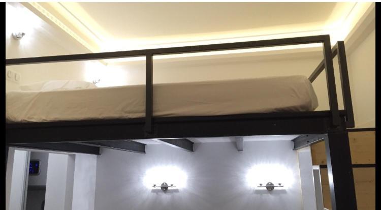 Deco Design, Hyper Calme Apartment