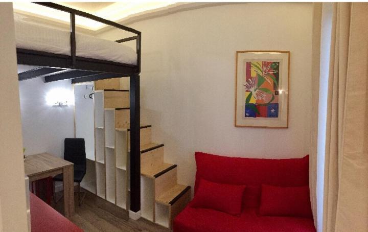 Deco Design, Hyper Calme Apartment *